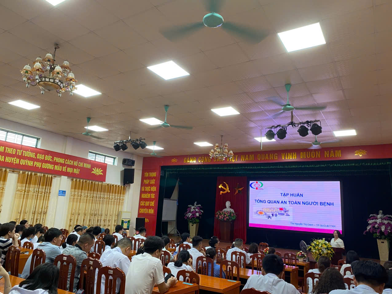 Tập huấn chuyên đề ''An toàn người bệnh'' năm 2026 Tập huấn chuyên đề ''An toàn người bệnh'' năm 2026